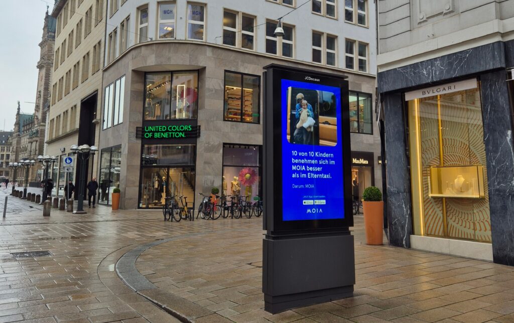 MOIA DOOH campaign
